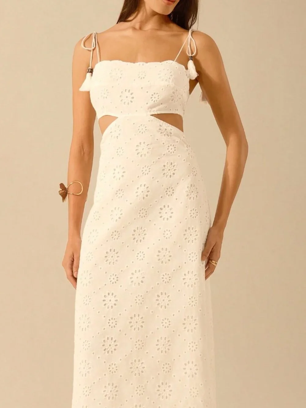 White Boho Women's Eyelet Detail Spaghetti Tie Strap Tassle Midi Dress - Picture 3 of 8